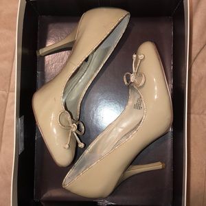 White House black market heels